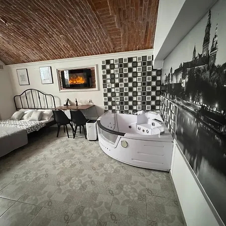 Underground Jacuzzi Oda ve Kahvaltı
