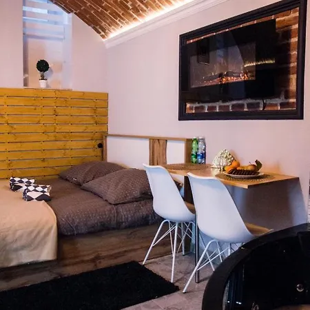 Underground Jacuzzi Couette-café *