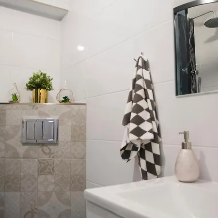 Bed & Breakfast Underground Jacuzzi Krakov