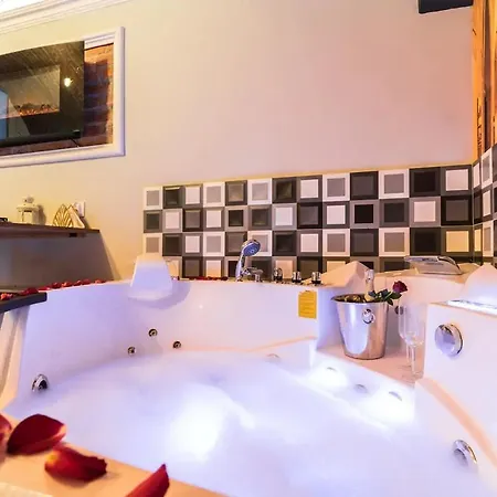 Underground Jacuzzi Krakow