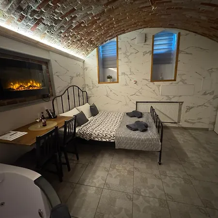 Underground Jacuzzi Krasków