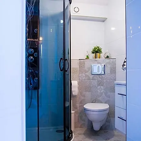 Underground Jacuzzi 4* Krasków