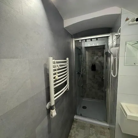 Underground Jacuzzi 4*