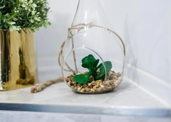 Underground Jacuzzi 4*