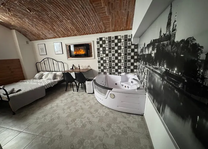 Underground Jacuzzi فندق مبيت وإفطار